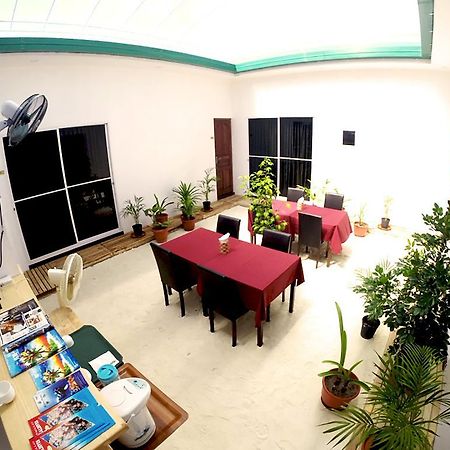 Royal Pearl Inn มาฟุชิ ภายนอก รูปภาพ